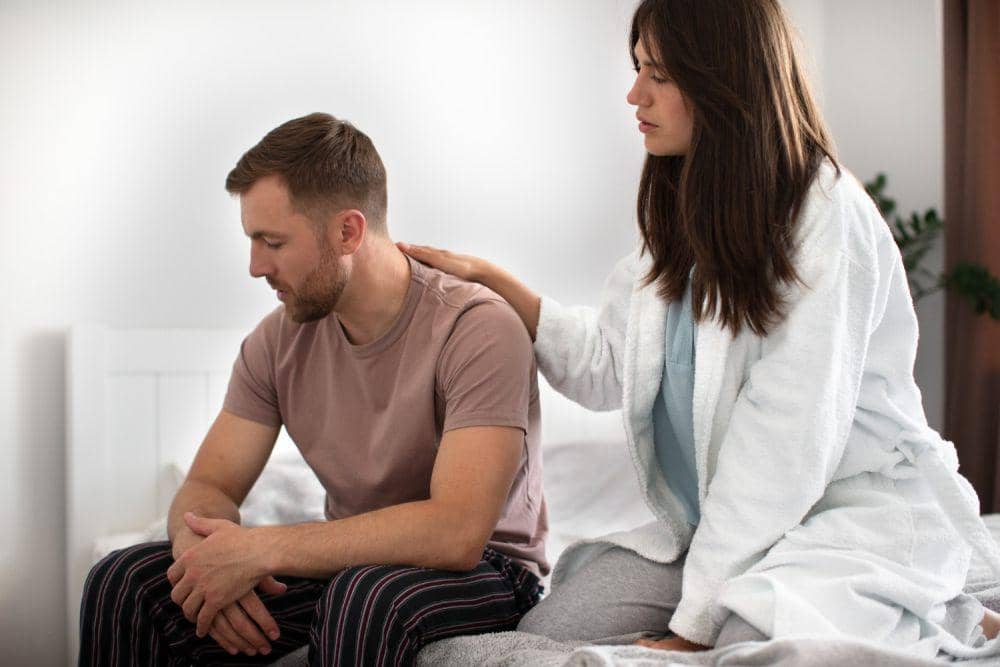 Ilustrasi pasangan sedang bersedih (freepik.com/freepik)