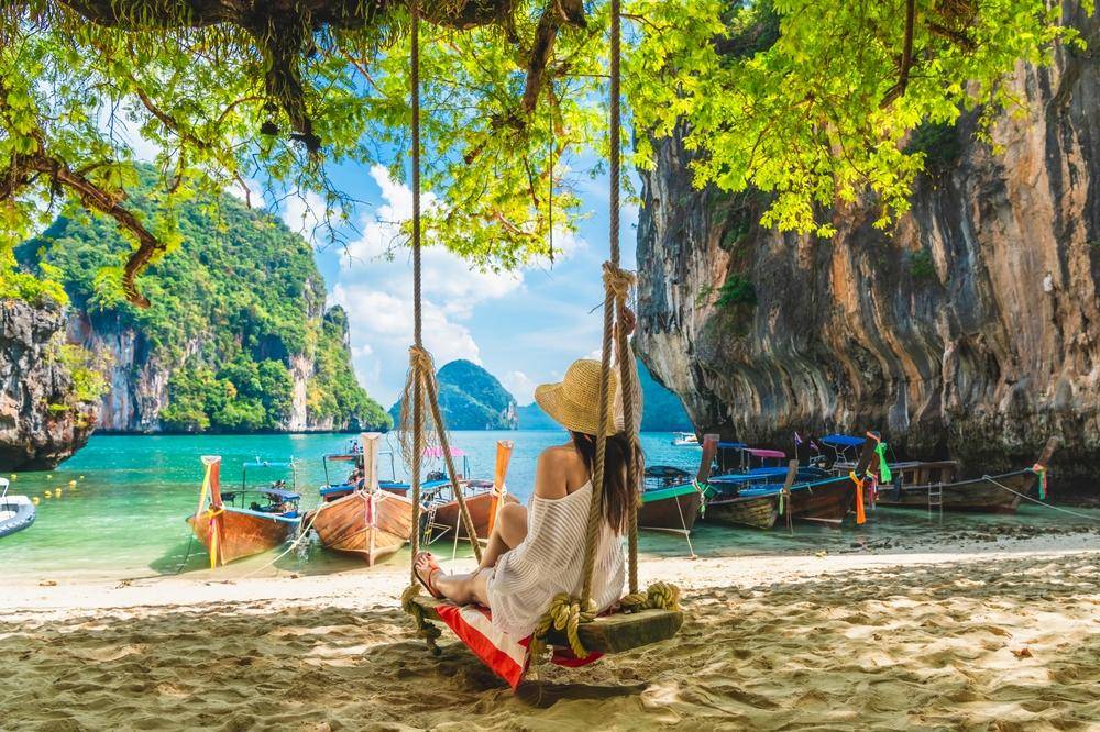 bisniswisata.co.id