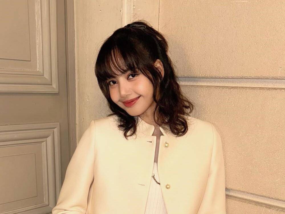 instagram.com/lalalalisa_m