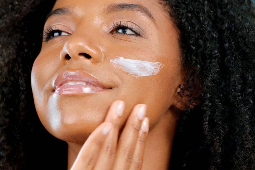 healthline.com/Manfaat Peach Gum untuk Wajah