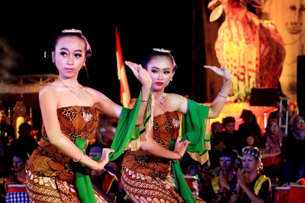 Weton Sabtu Pahing: Karakter, Asmara, dan Peruntungan Karier