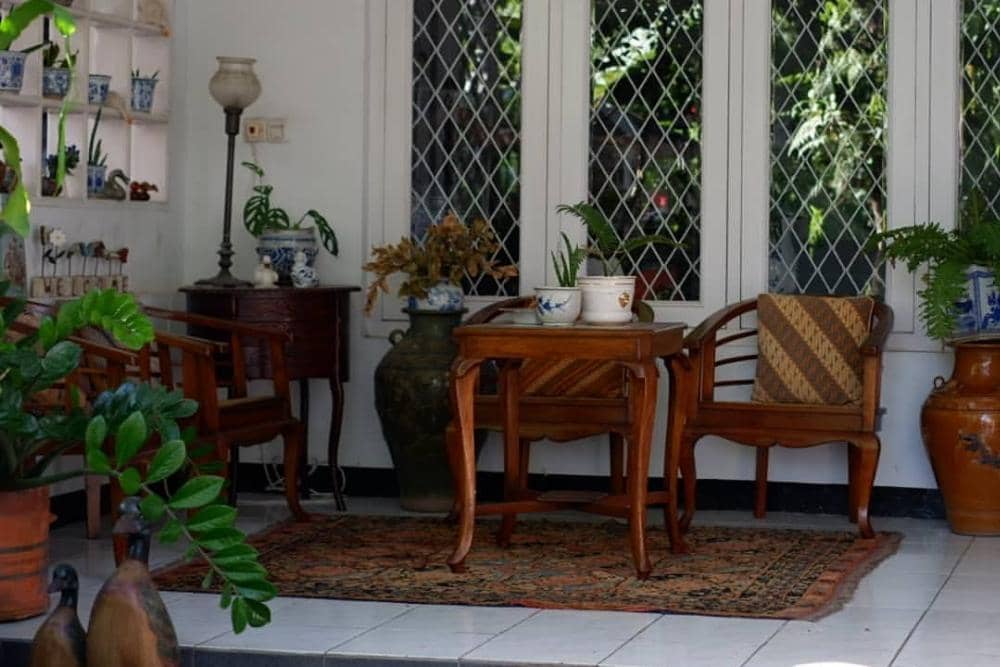 instagram.com/inthapadmanegara