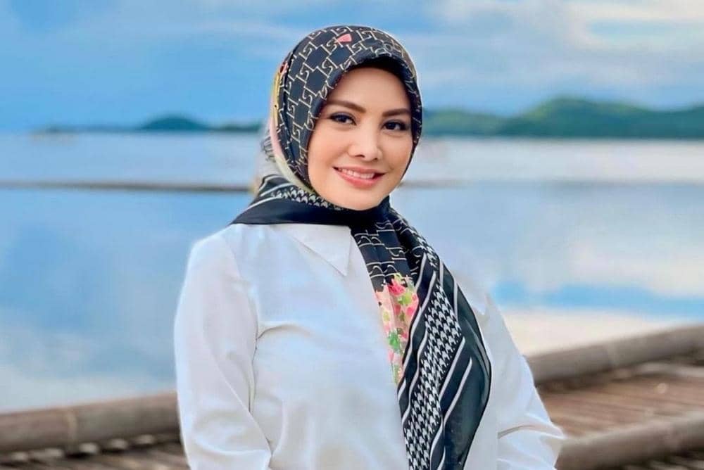 Instagram.com/cici_faramida