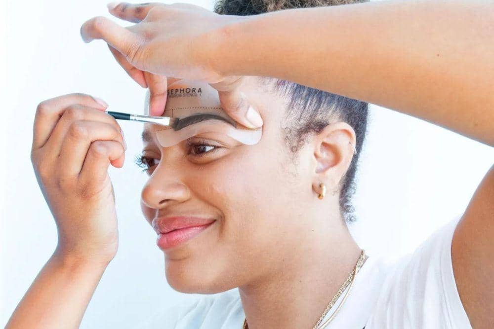 self.com/Cara Membuat Alis Natural untuk Remaja