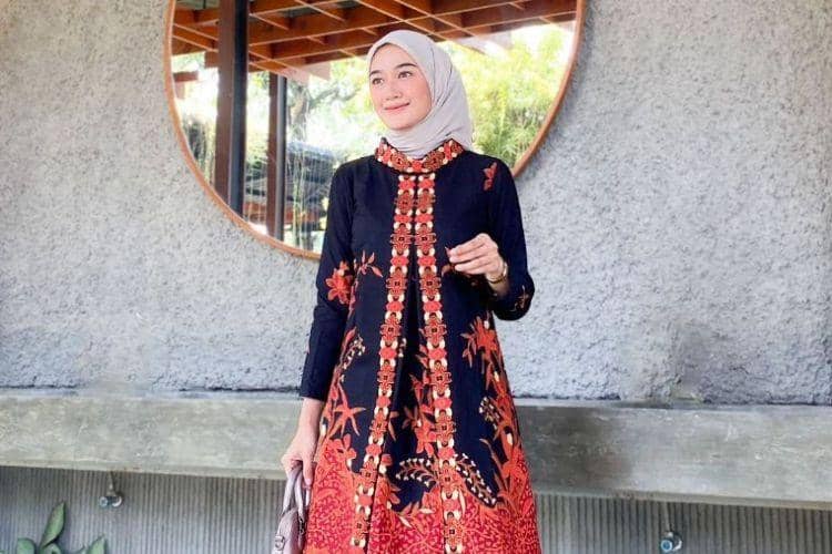 shopee.co.id/batikwahyukencana