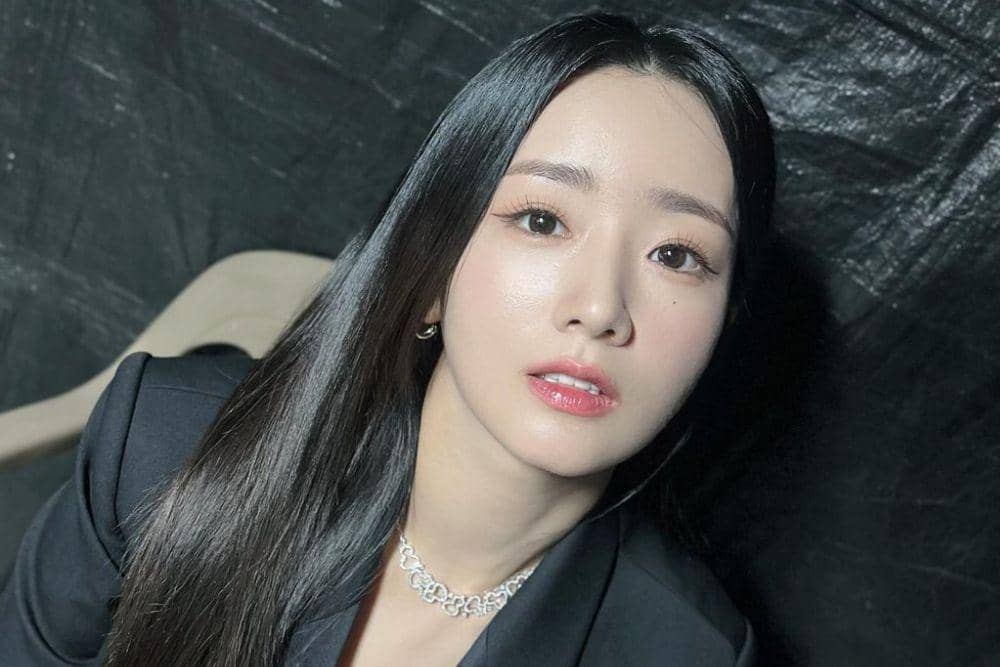 instagram.com/__yoonbomi__