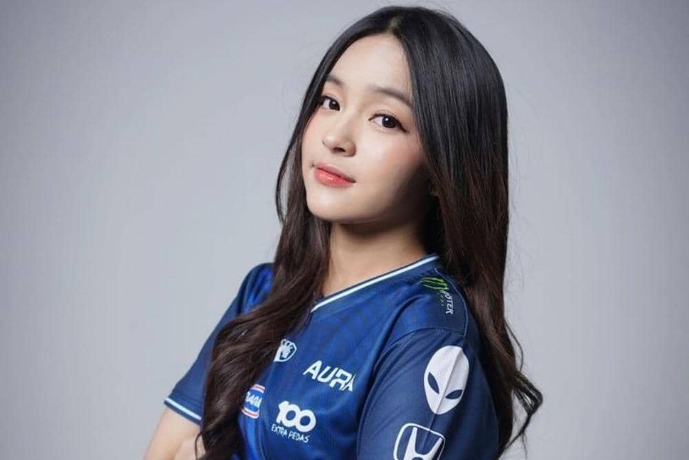 Instagram.com / elsaajapasal