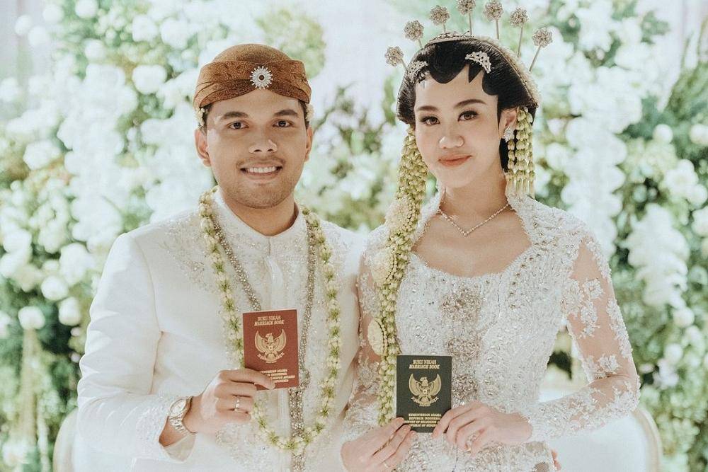 Instagram.com/thariqhalilintar