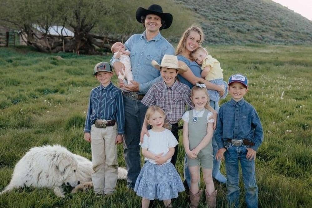 Instagram.com / ballerinafarm