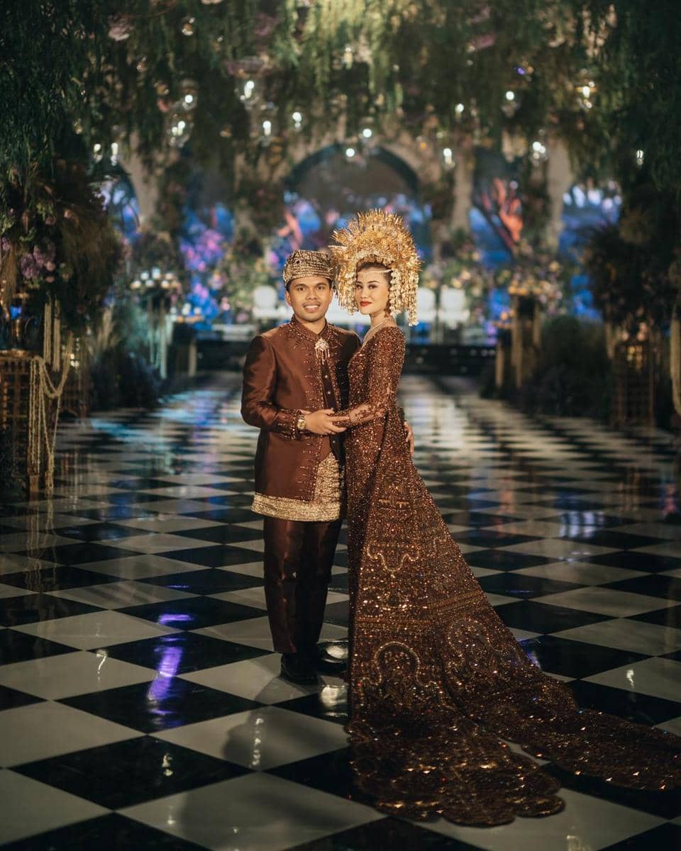 instagram.com/studioboh