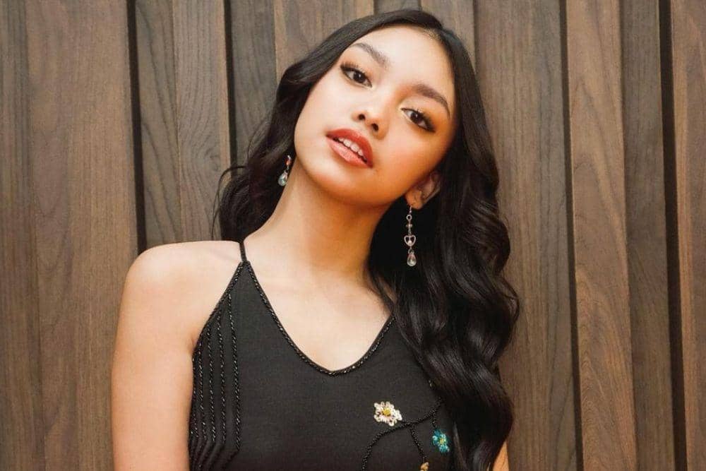 instagram.com/naura.ayu