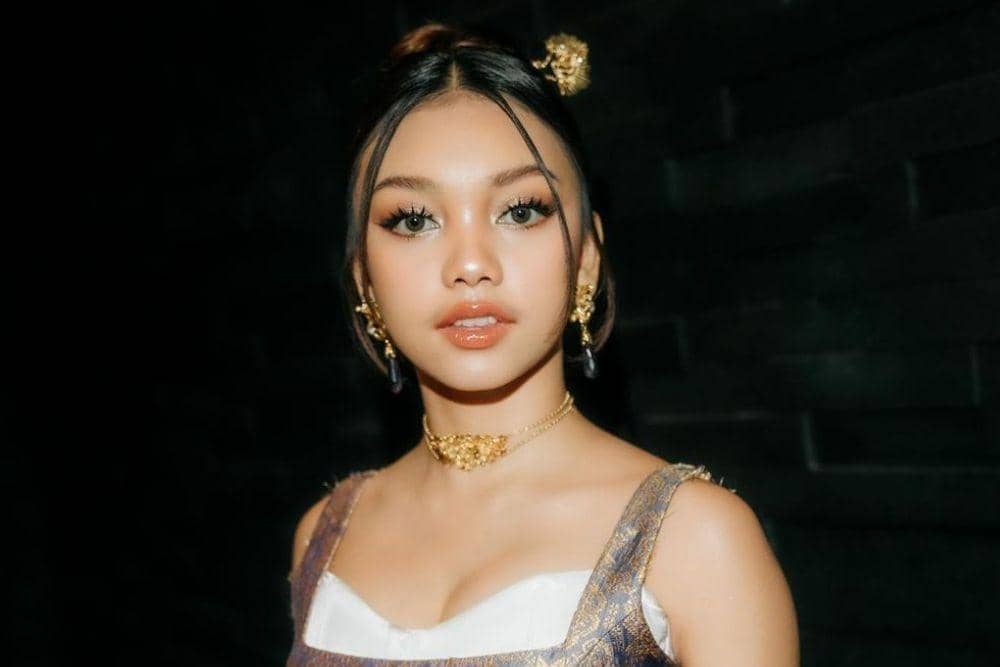 instagram.com/naura.ayu