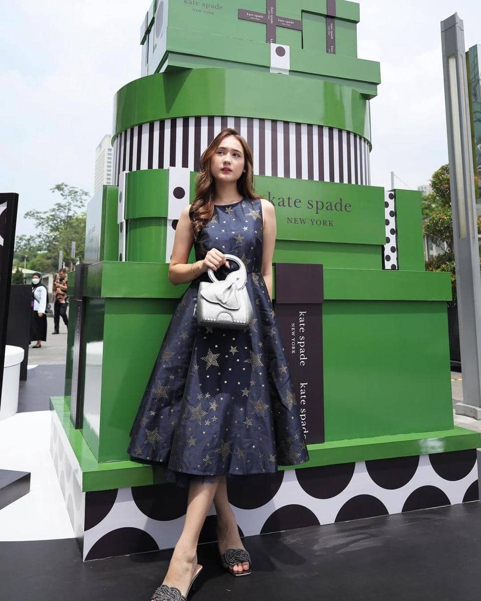 instagram.com/its_lauramoane2