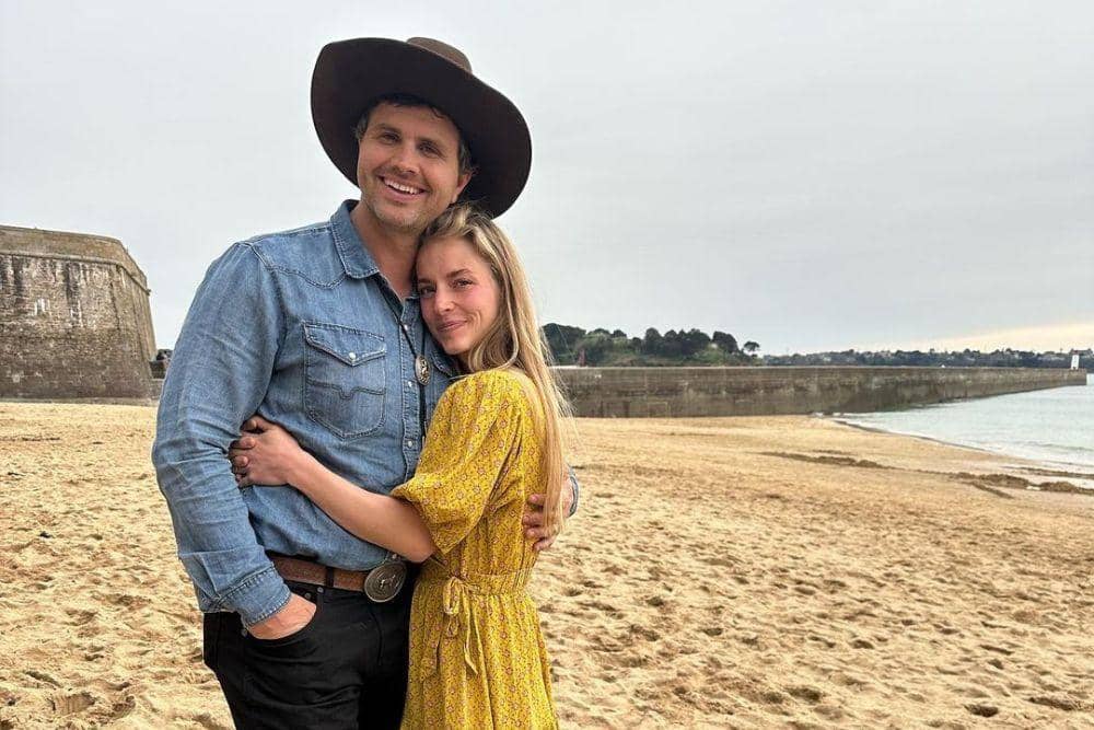 instagram.com/ballerinafarm