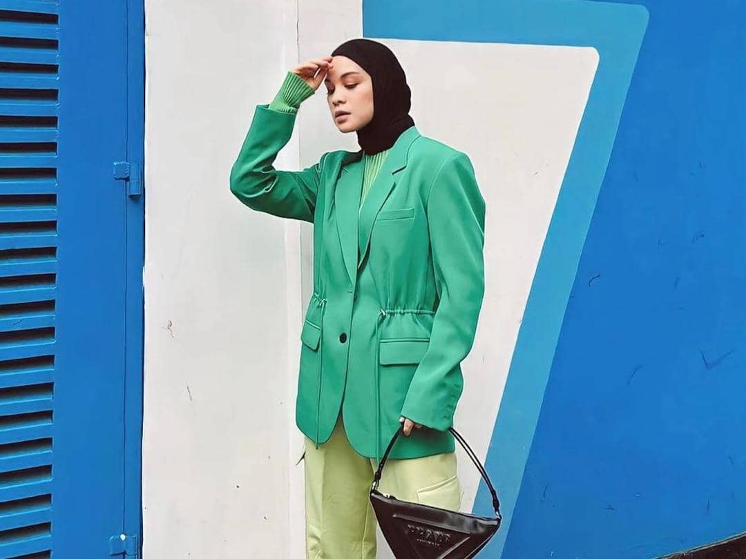 baju warna tosca cocok dengan jilbab warna apa