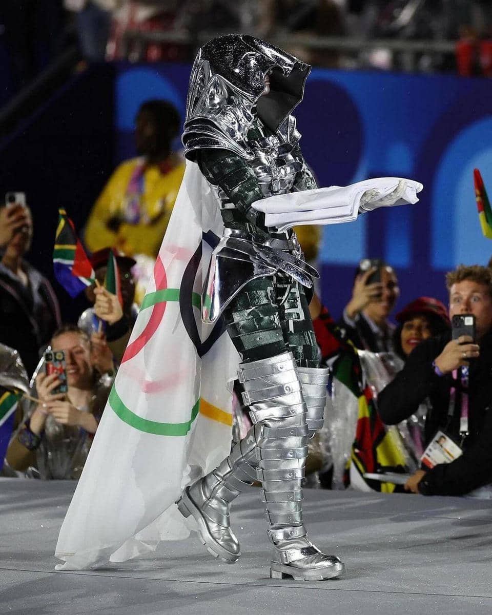 instagram.com/jeannefriot