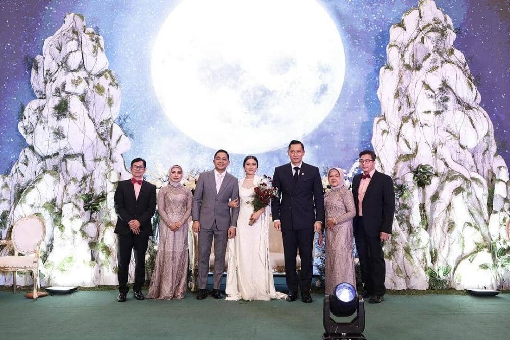 Instagram.com/ade_govinda