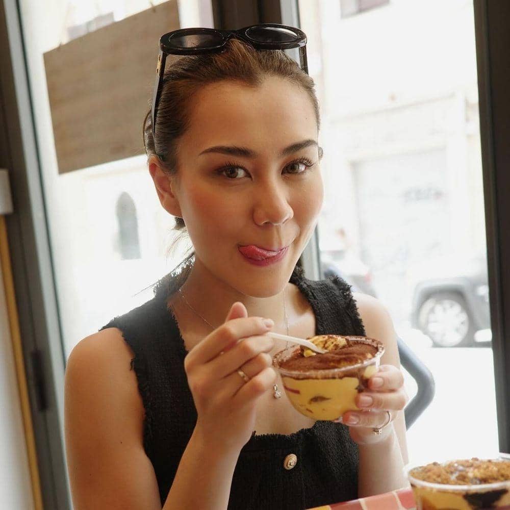 instagram.com/thariqhalilintar