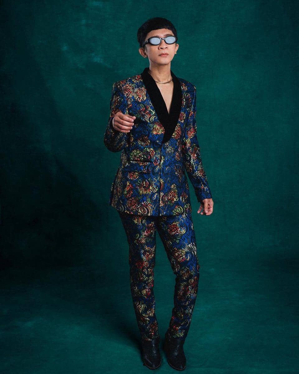 instagram.com/amingisback