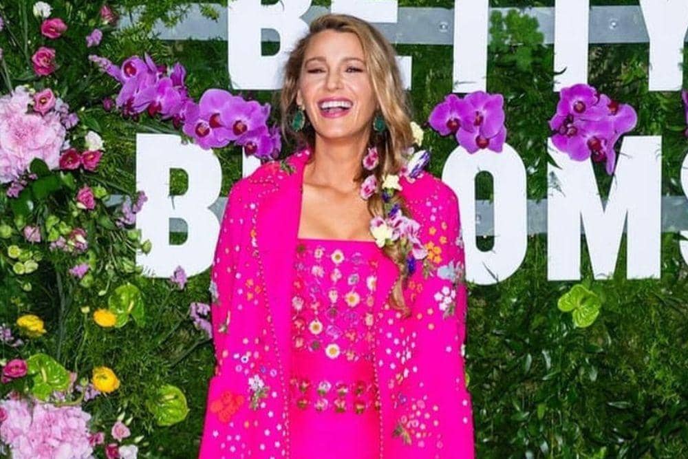 instagram.com/blakelively