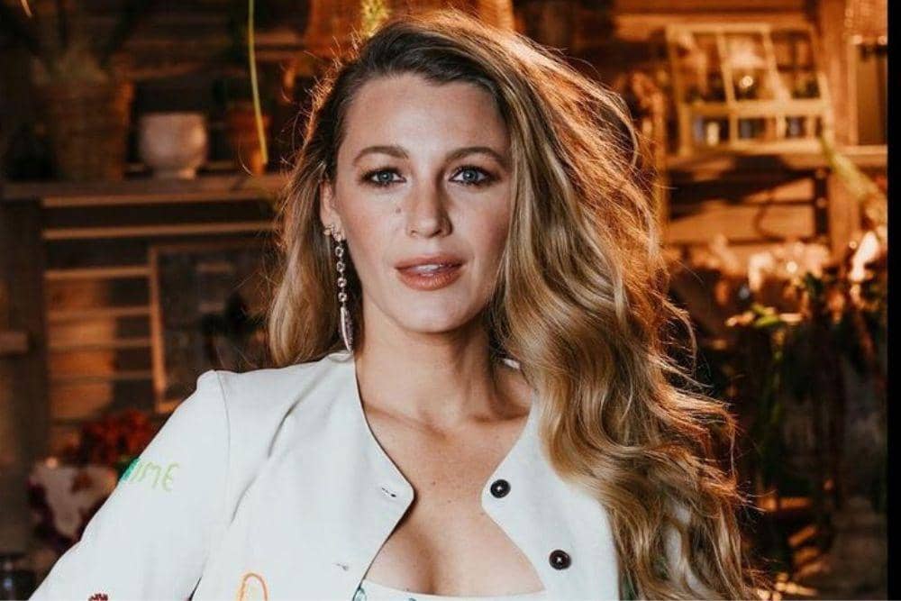 instagram.com/blakelively