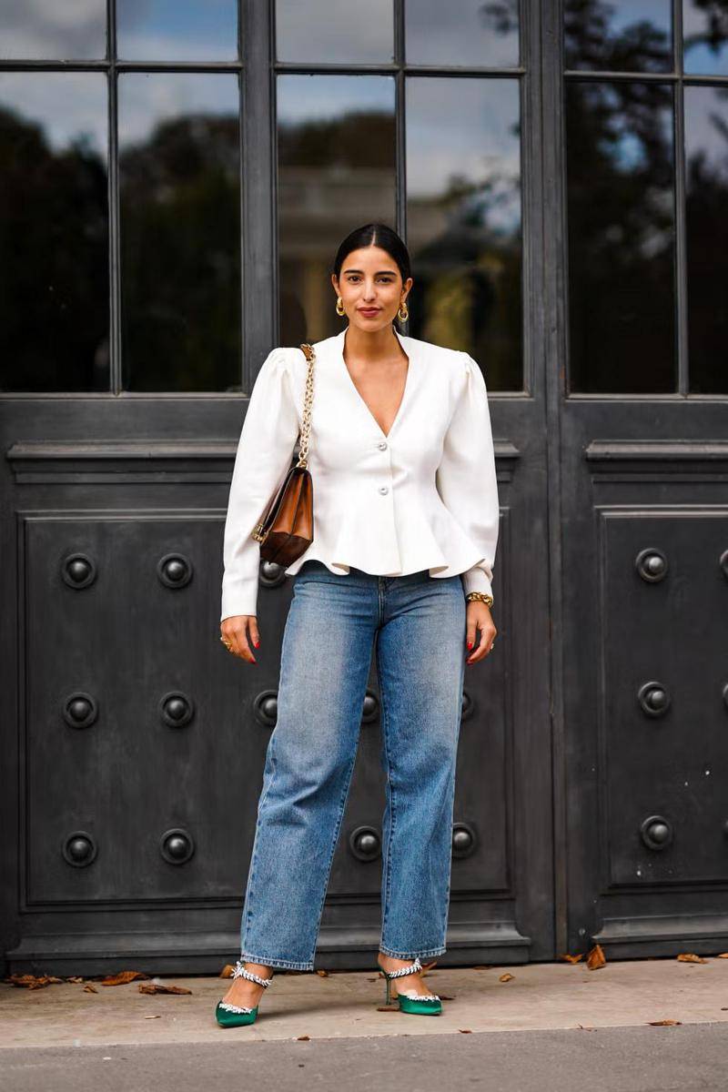 harpersbazaar.com