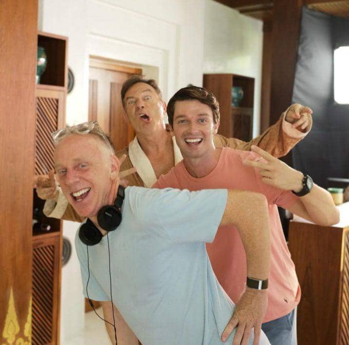 Mike White, Jason Isaacs, dan Patrick Schwarzenegger. (instagram.com/patrickschwarzenegger)