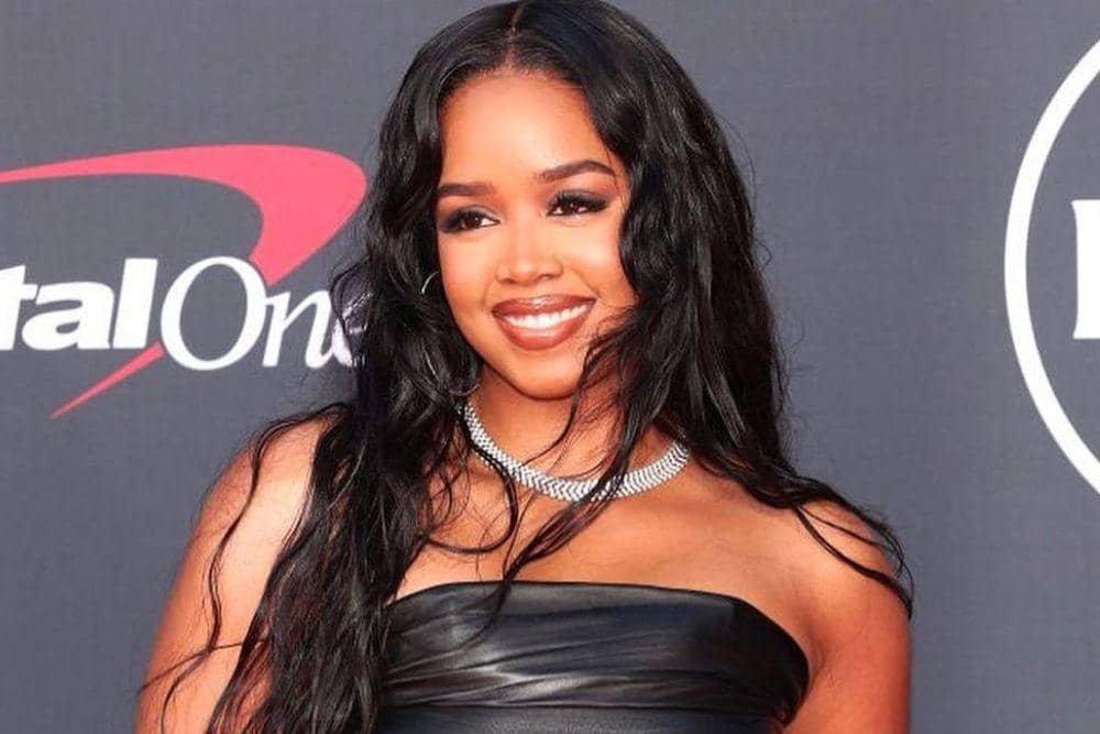 instagram.com/hermusicofficial