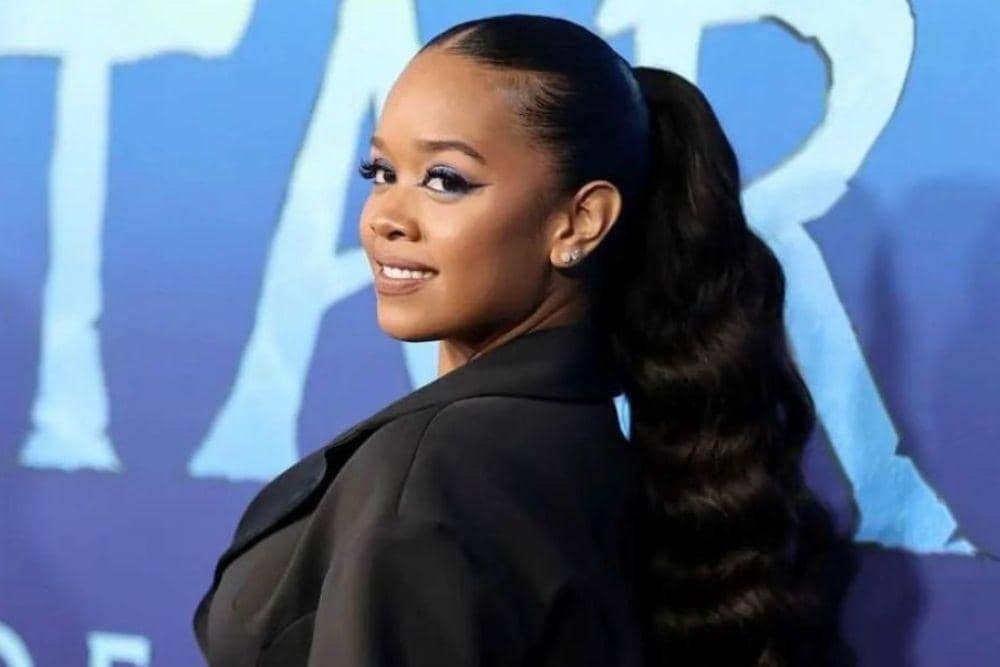 instagram.com/hermusicofficial