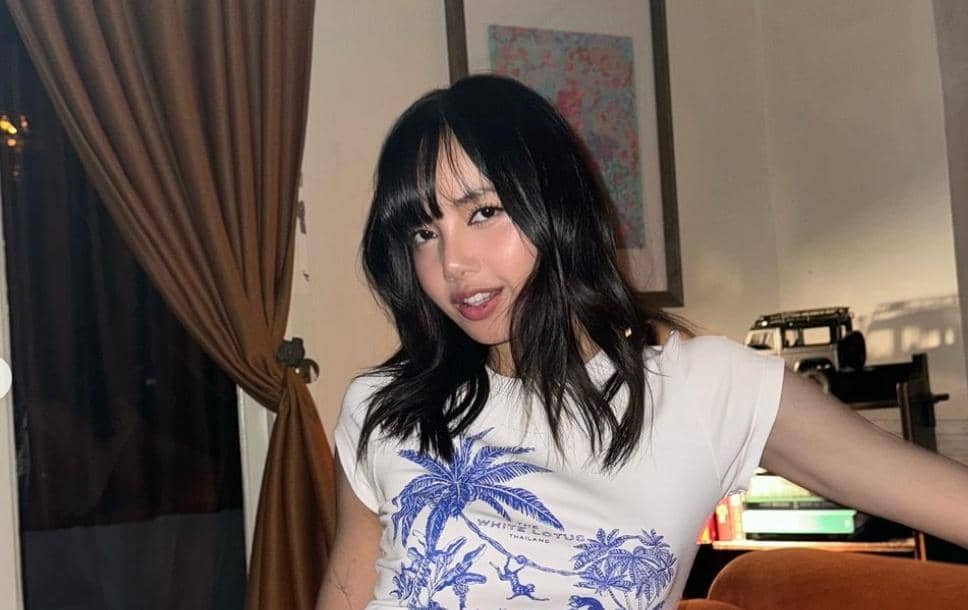 instagram.com/lalalalisa_m