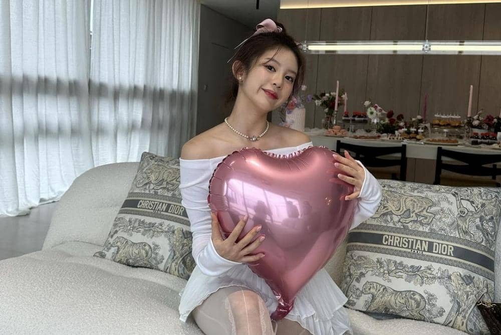 Instagram.com/daisiesforyu