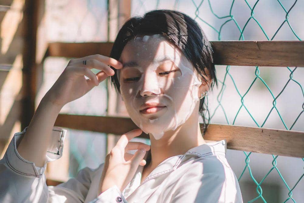 allure.com/Urutan Pakai Sheet Mask