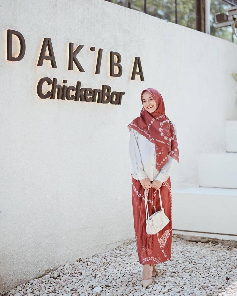 instagram.com/cut.intannabila