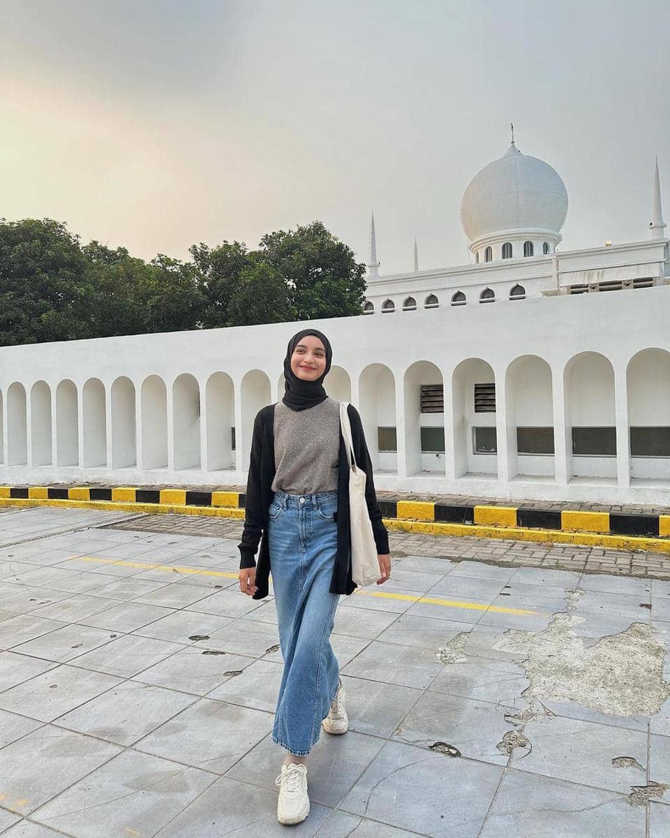 instagram.com/cut.intannabila