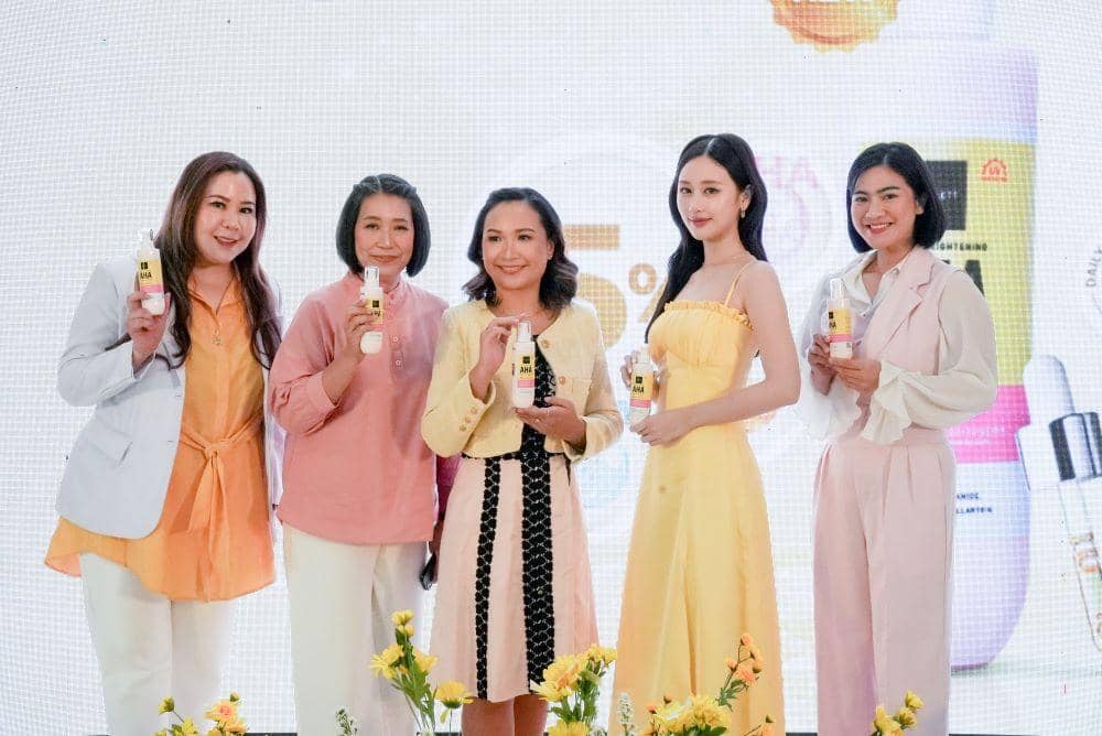 Popbela.com/Scarlett