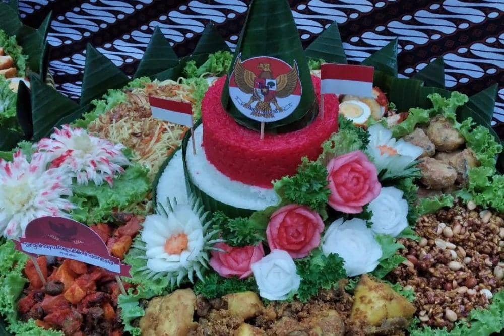 instagram.com/kusuma.nhcatering