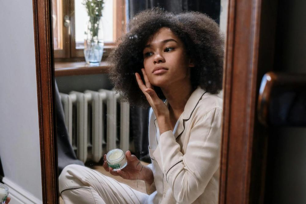 10 Moisturizer untuk Kulit Berminyak dan Kusam, Bye Jerawat!