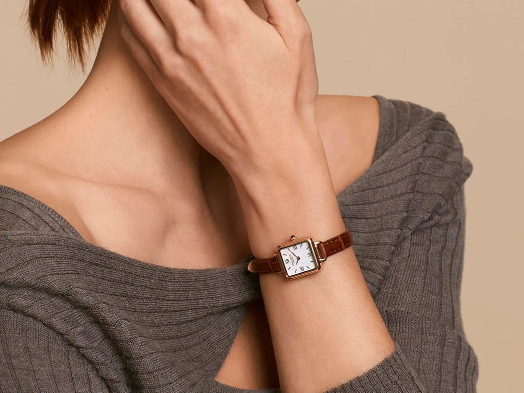 Jam Tangan Wanita 