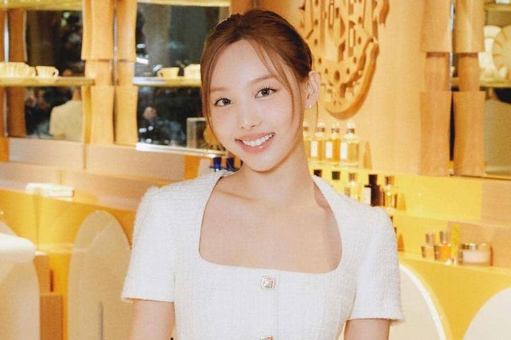 instagram.com/nayeonyny