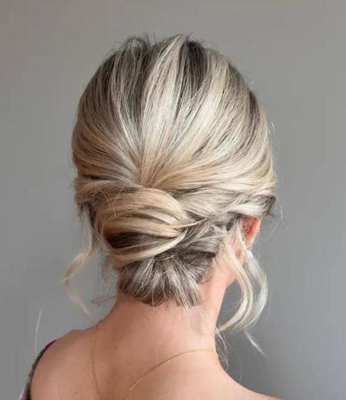 therighthairstyles.com