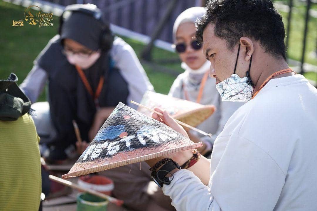 instagram.com/festival_dieng