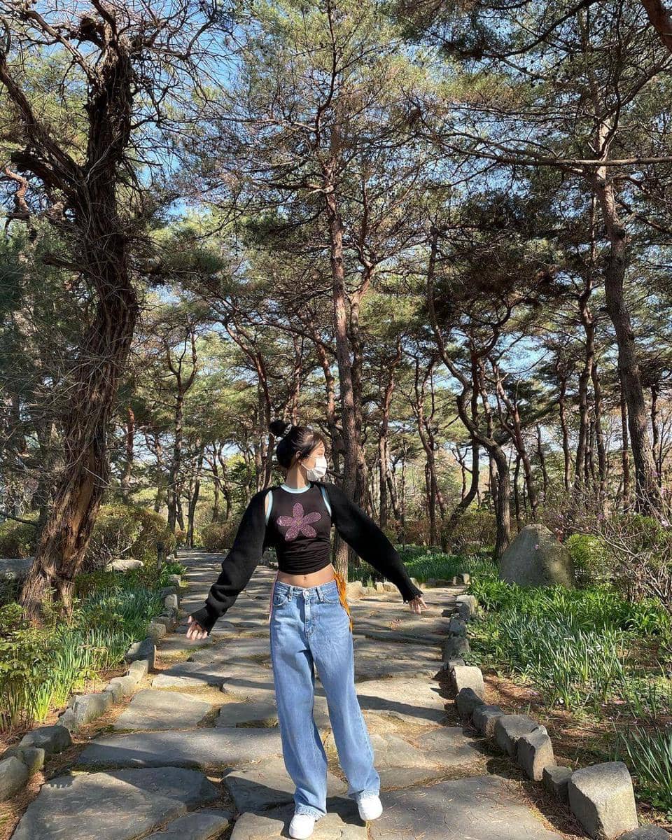 instagram.com/jennierubyjane