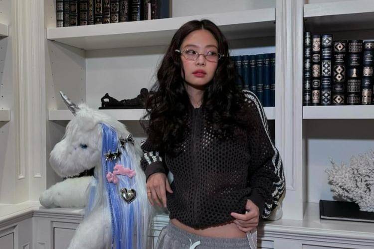 instagram.com/jennierubyjane