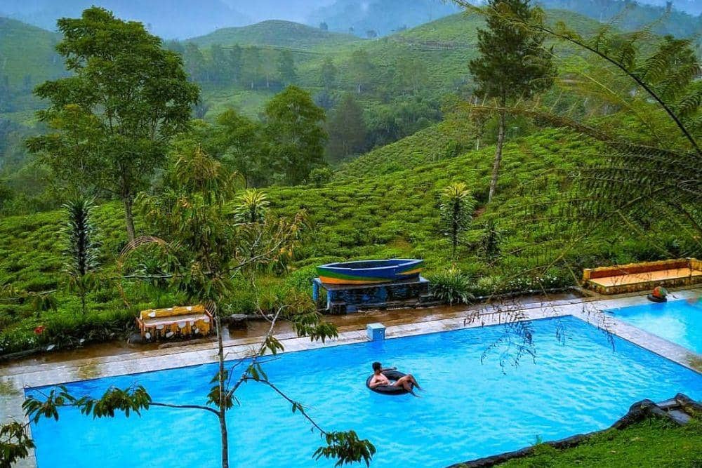 instagram.com/heru_montana