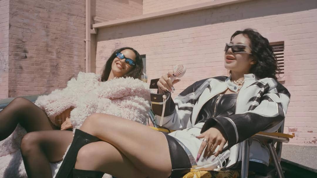 youtube.com/wearelloud