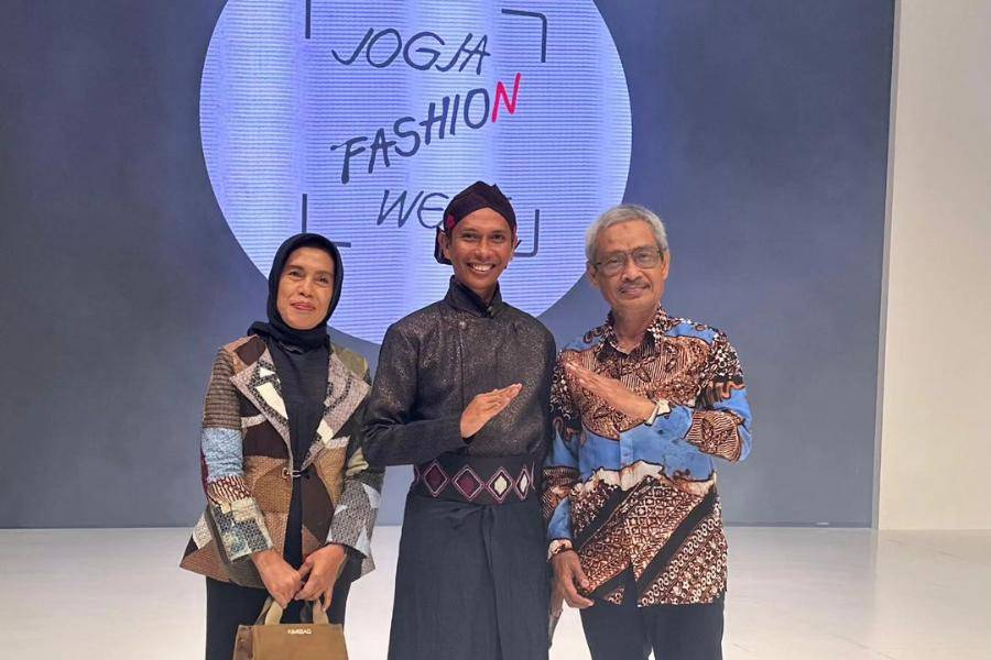 Instagram/indra_alalea