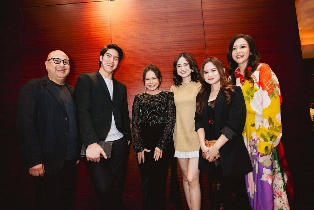 instagram.com/elelrumi