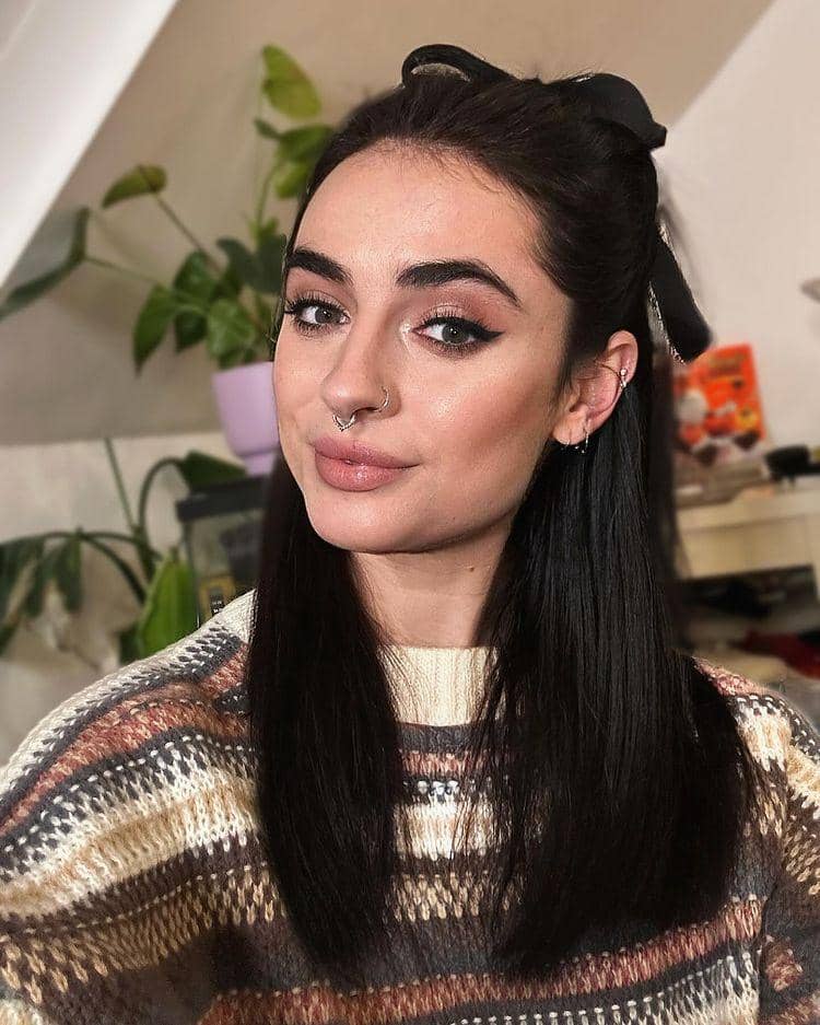 warna rambut yang bikin wajah cerah