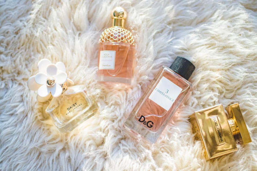 ilustrasi produk parfum (pexels.com/Valeria Boltneva)