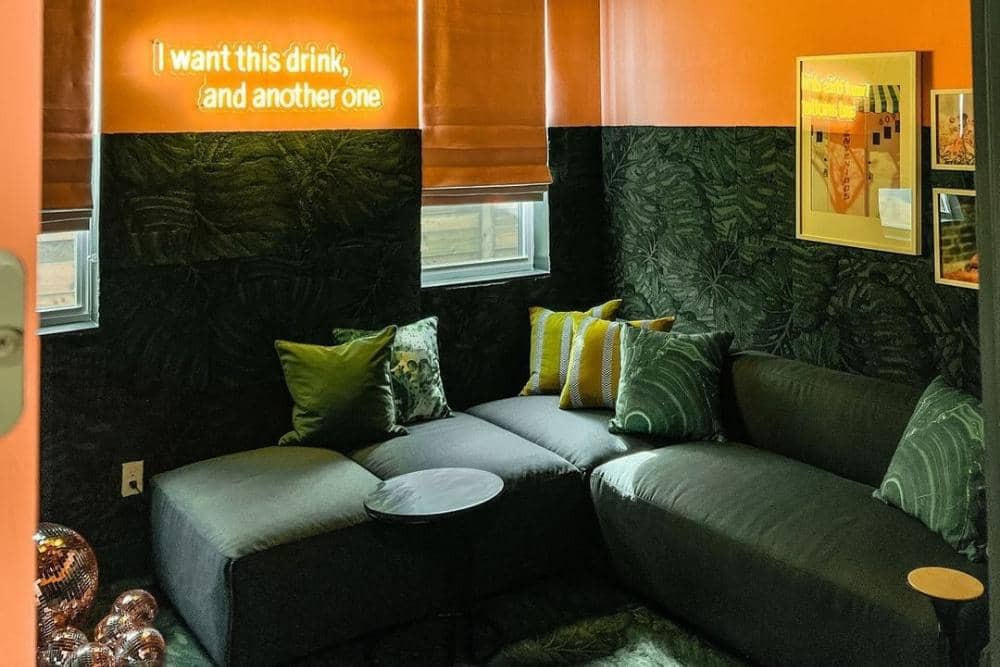 instagram.com/staylovelist